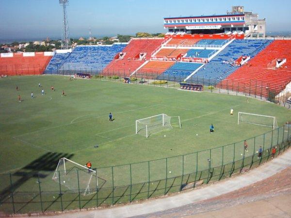 Estadio General Pablo Rojas