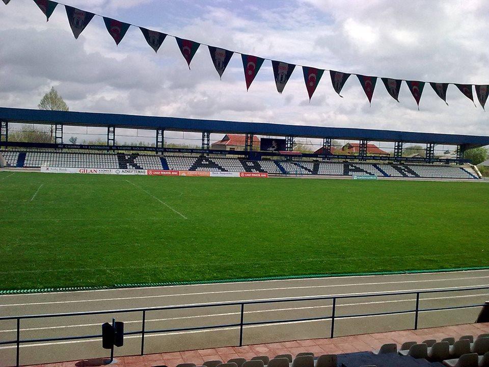 Şəhər stadionu