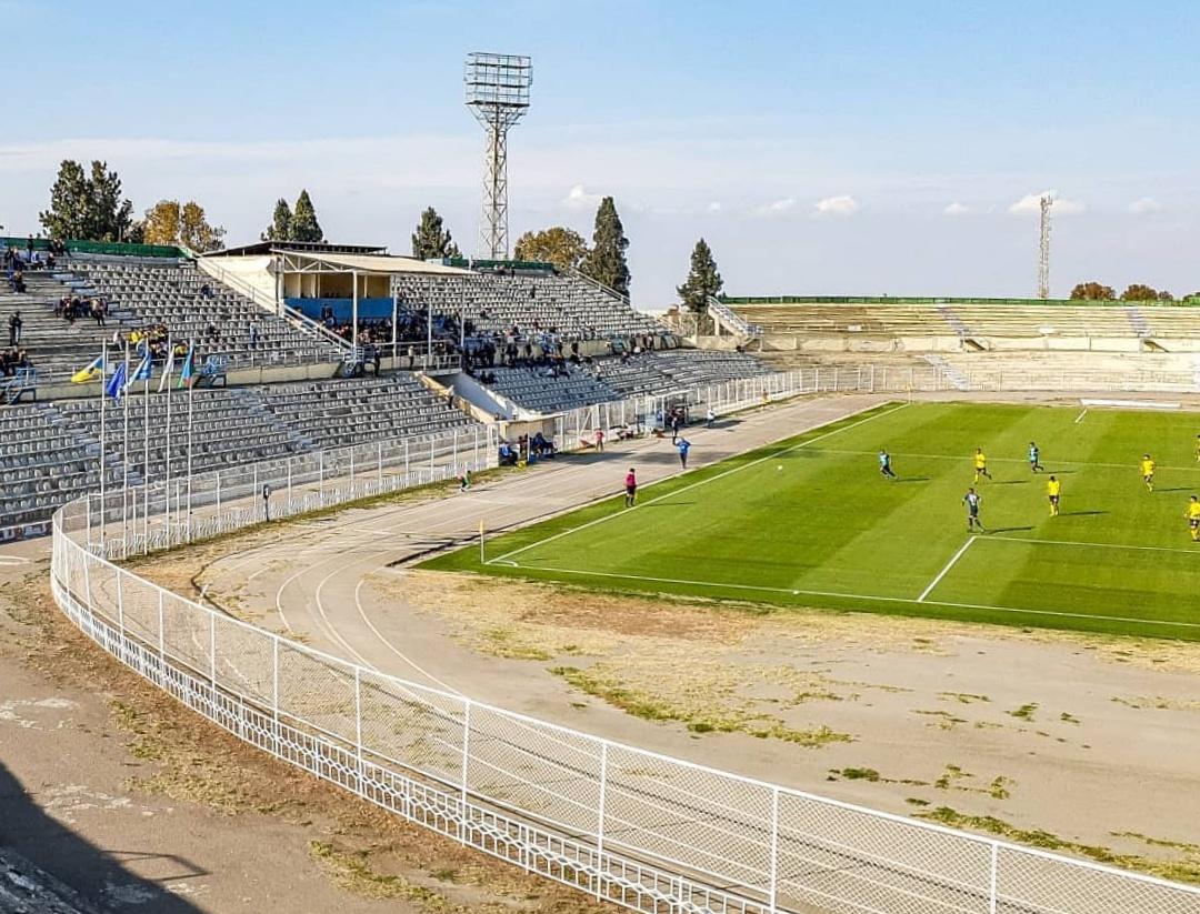 Şəhər stadionu
