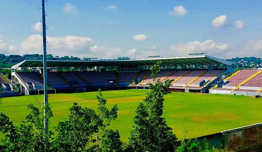 Estadio Heriberto Jara Corona