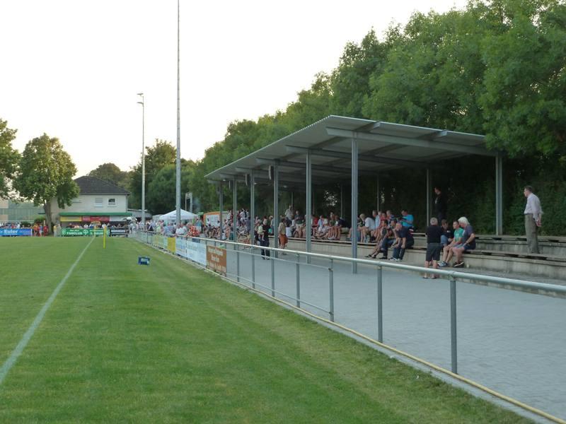 Sportplatz an der Staustufe