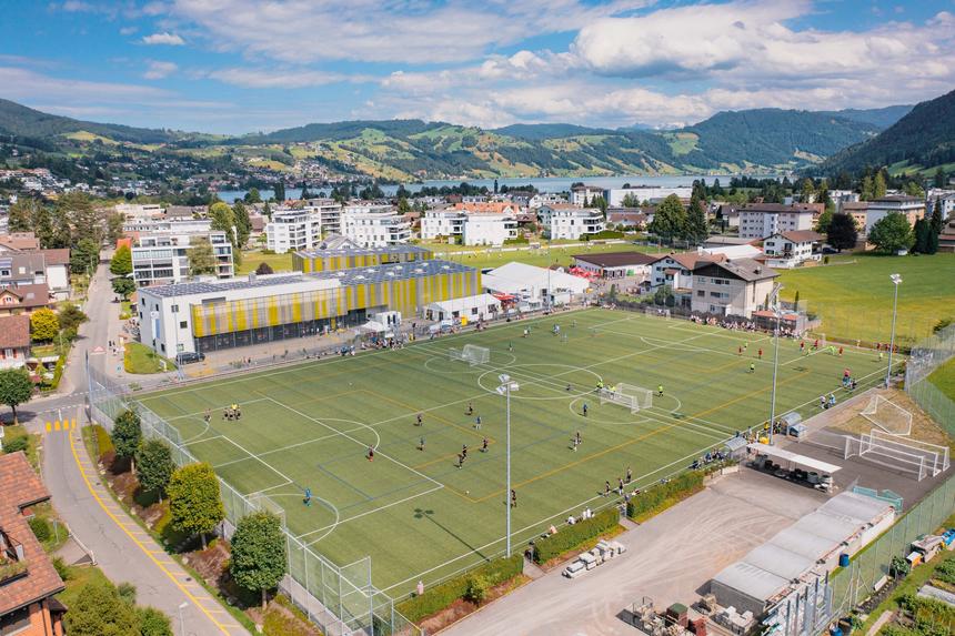 Sportplatz Chruzelen