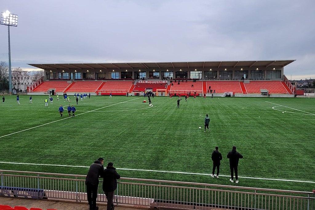 Arena e Demave