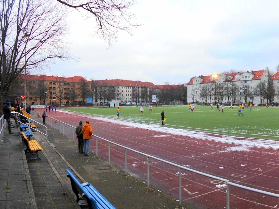 Sportplatz Schildhornstraße